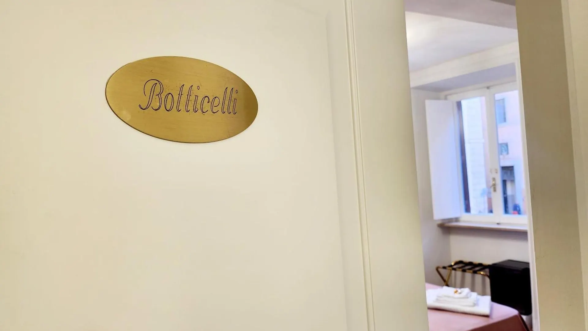 Golden Palace Luxury Guest House Rome